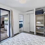 Holiday home Rez De Face A La