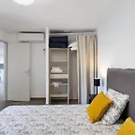 Rez De Face A La Holiday home