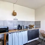 Rez De Face A La Holiday home *